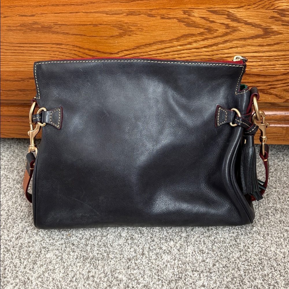 Dooney & Bourke Supple Florentine Leather in a Hobo Bag, Navy, Gently Used - Picture 3 of 11
